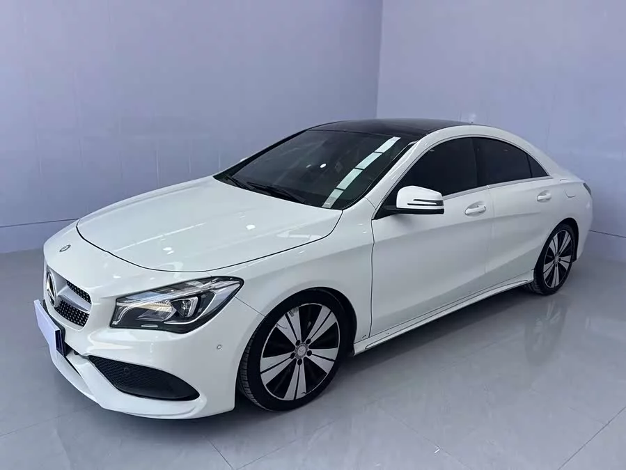 Mercedes-Benz CLA
