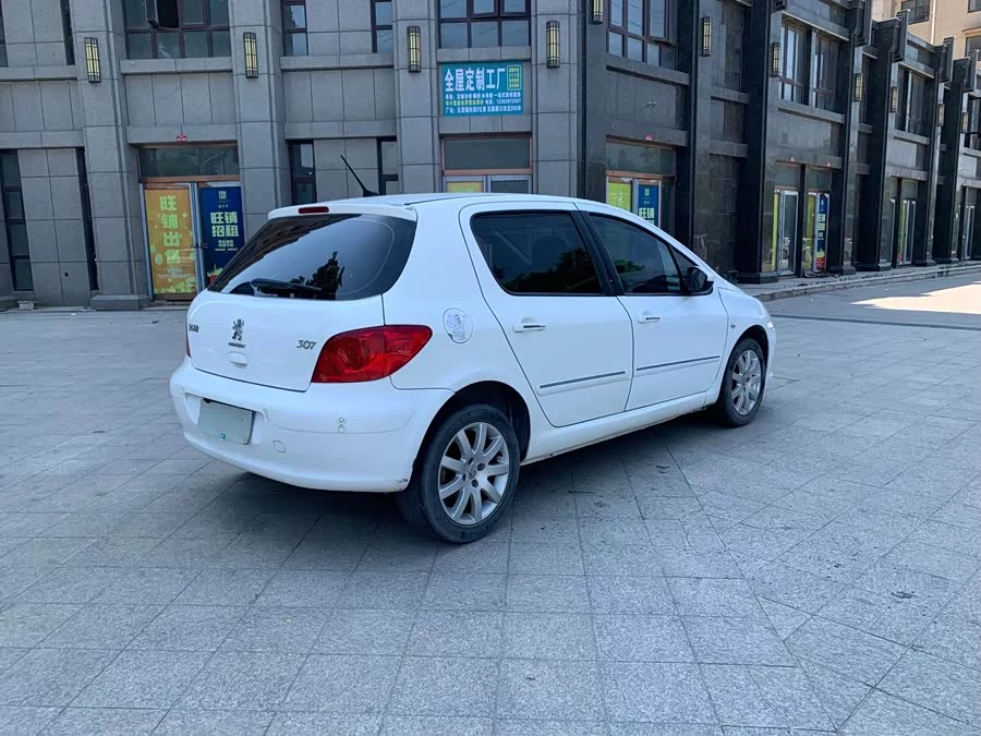 Peugeot 307