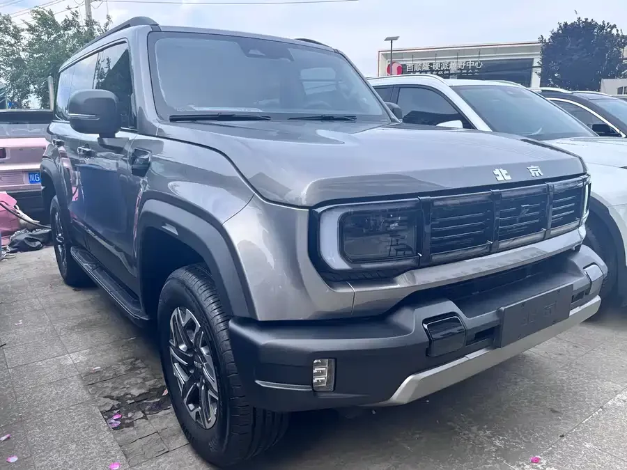 BAIC BJ40
