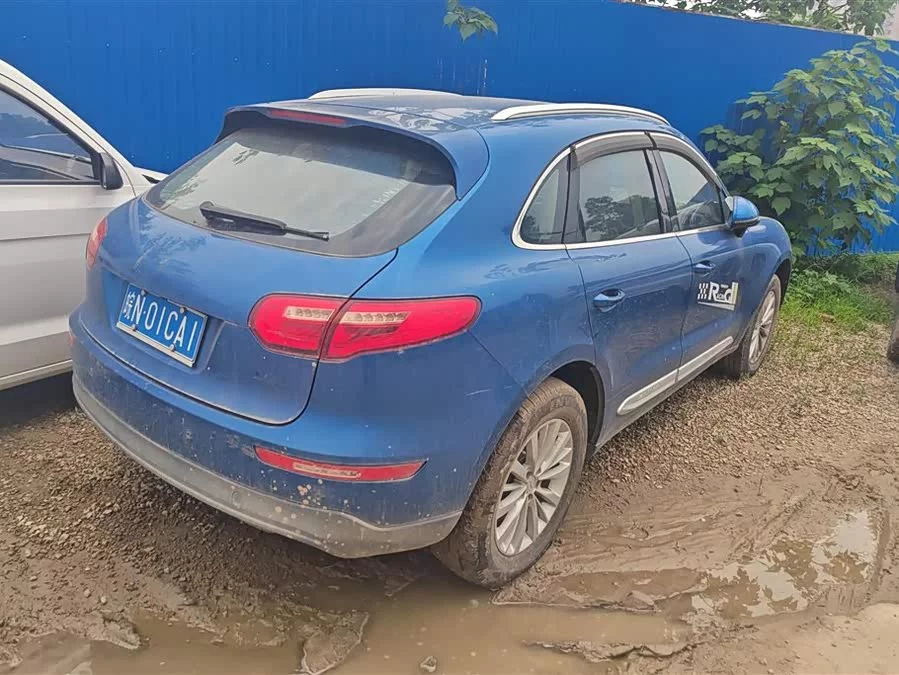 Zotye SR9