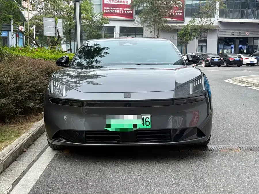 Lynk & Co Z10
