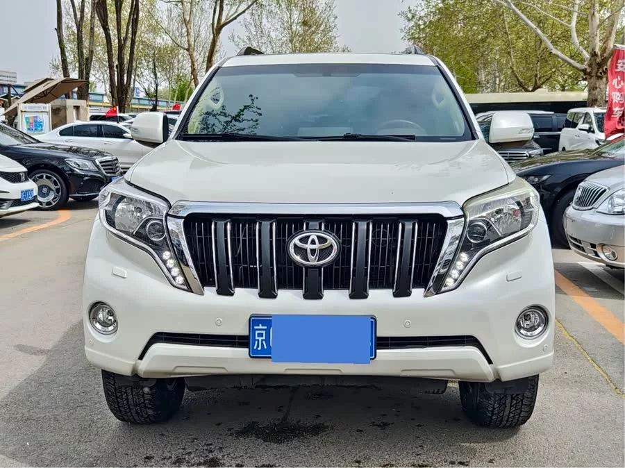 Toyota Prado