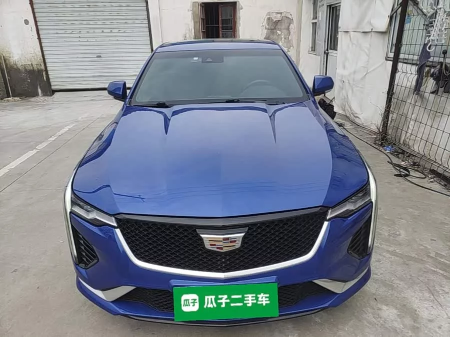 Cadillac CT4