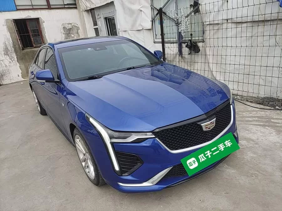 Cadillac CT4