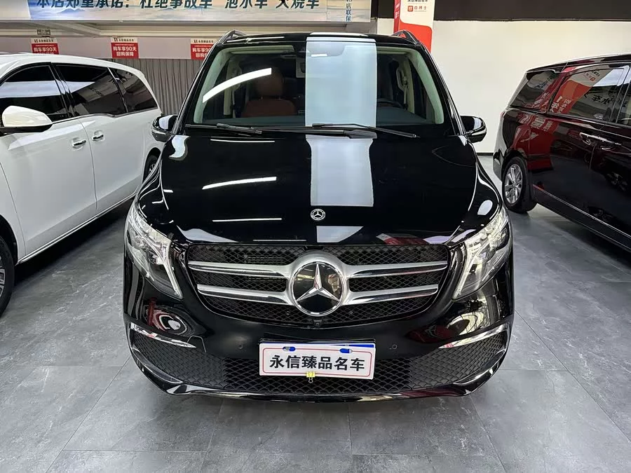 Mercedes Benz Class V
