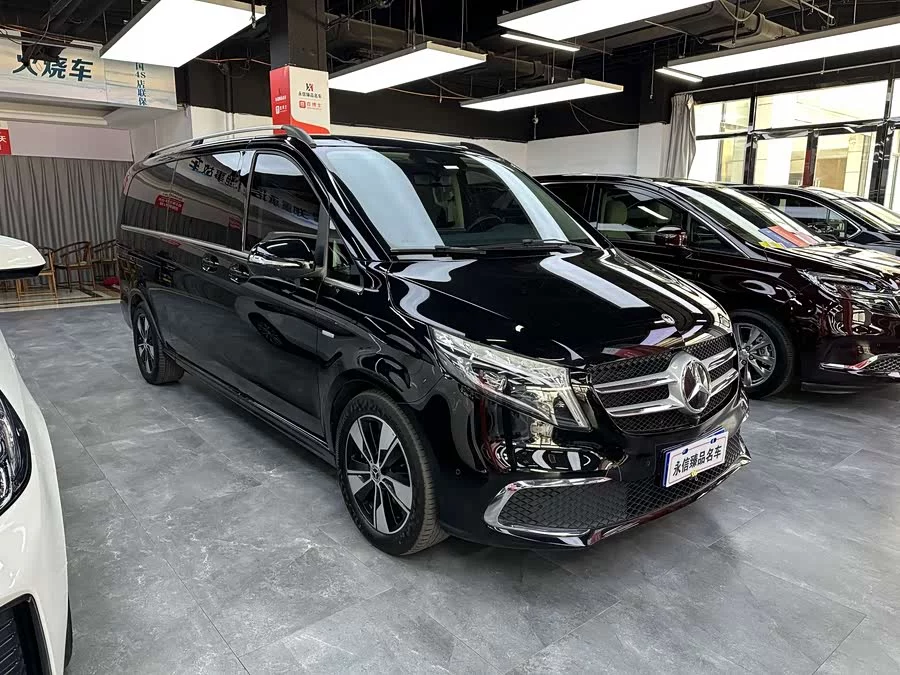 Mercedes Benz Class V
