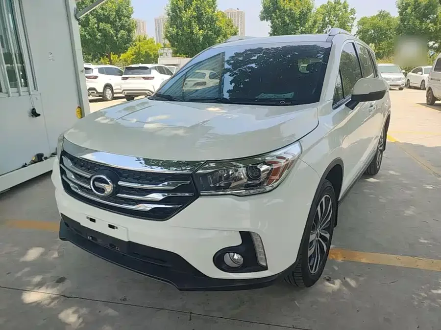 GAC Trumpchi GS4