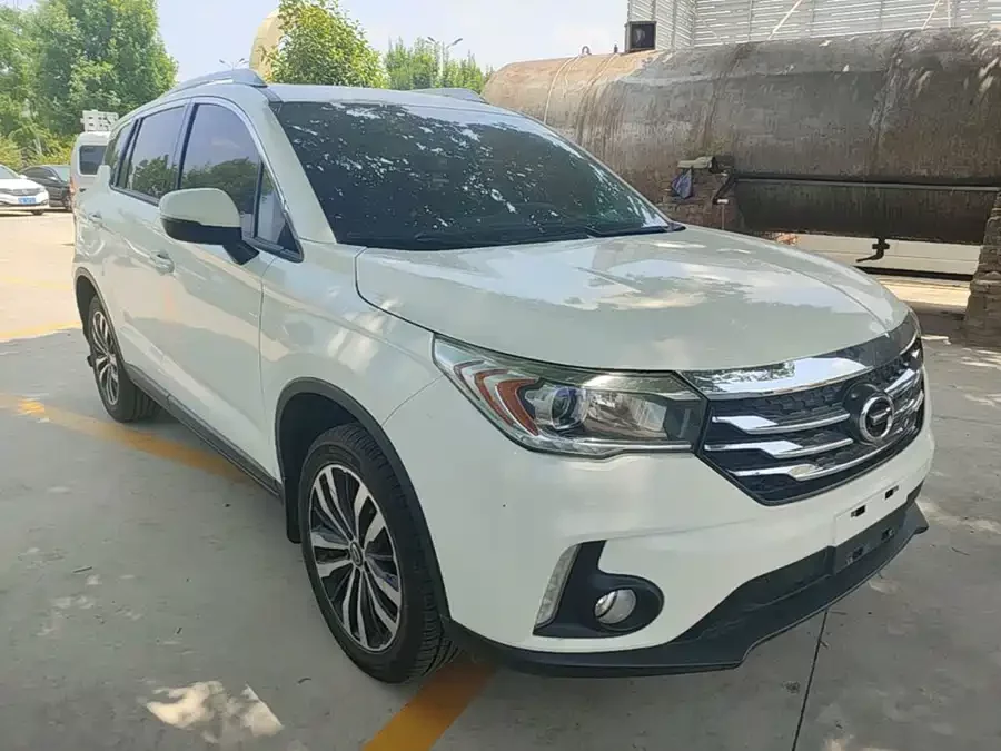 GAC Trumpchi GS4