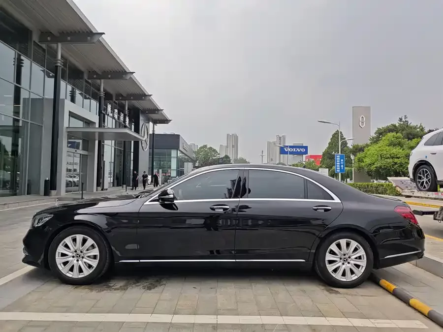 Mercedes Benz S class