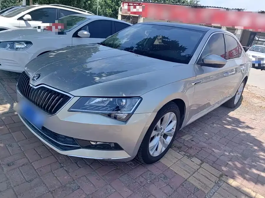 Skoda SuperB