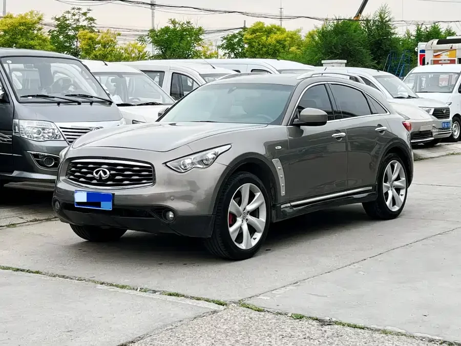 Infiniti FX
