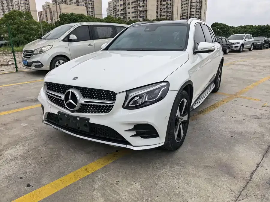 Mercedes Benz GLC