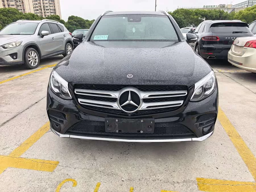 Mercedes Benz GLC