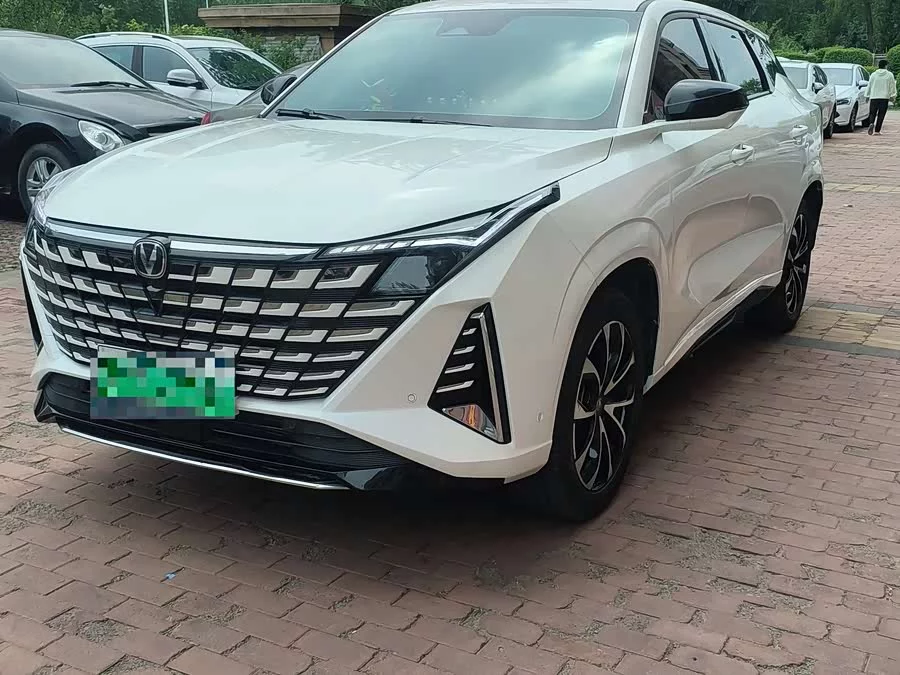 Changan UNI-Z PHEV