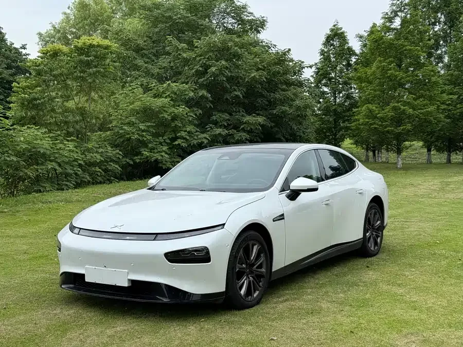 Xpeng P7