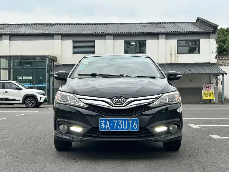 BYD F3