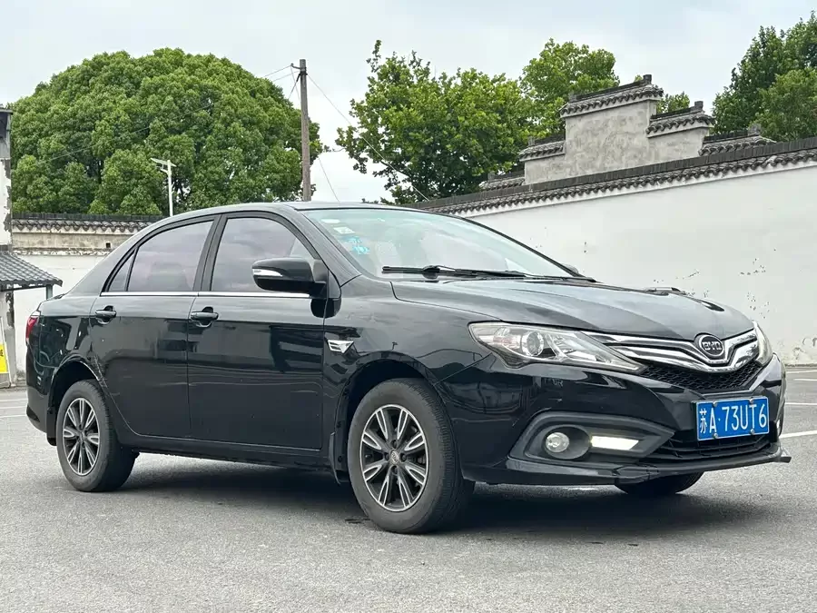 BYD F3