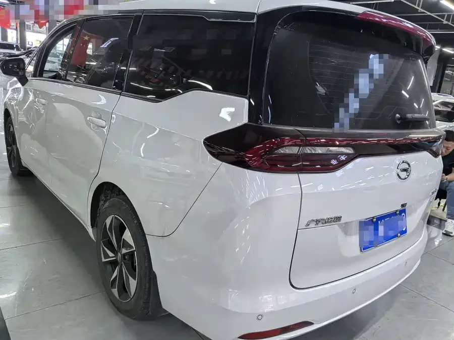 GAC Trumpchi M6