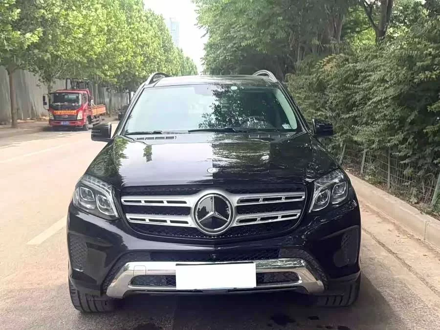 Mercedes Benz GLS