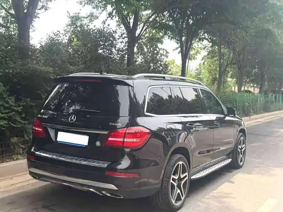 Mercedes Benz GLS