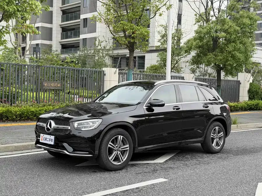 Mercedes Benz GLC