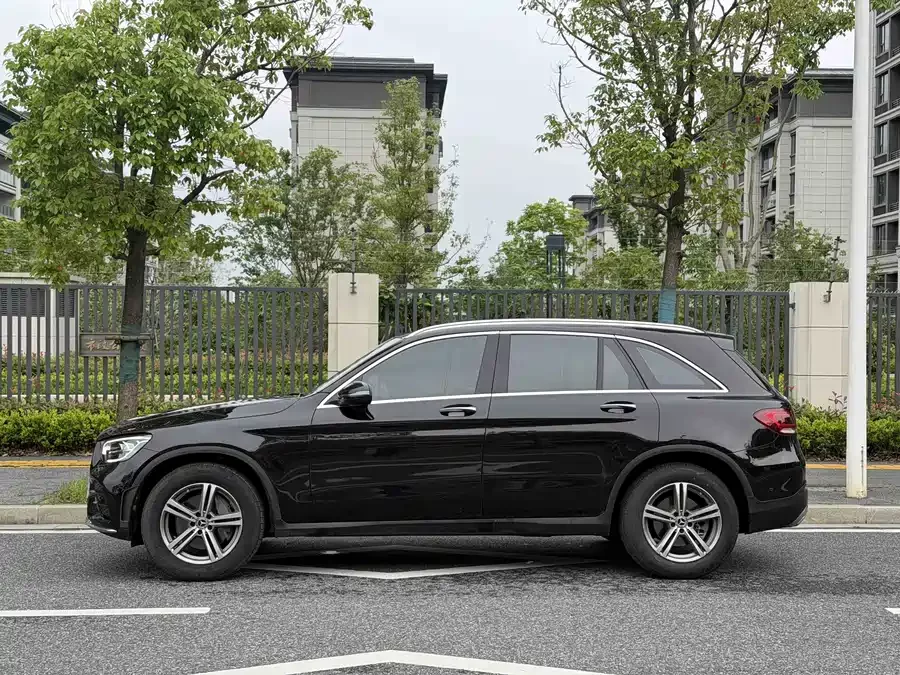 Mercedes Benz GLC