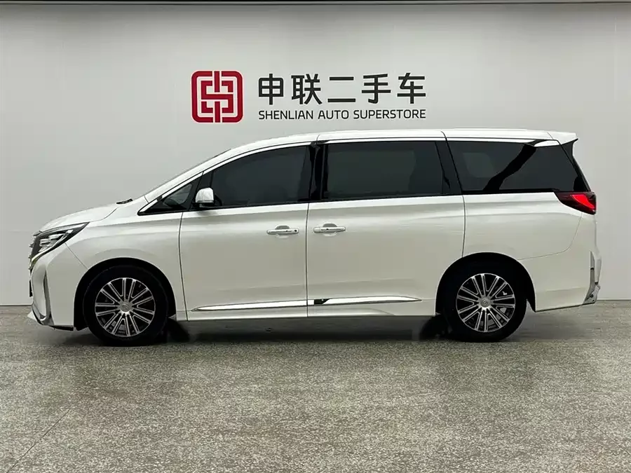 GAC Trumpchi M8