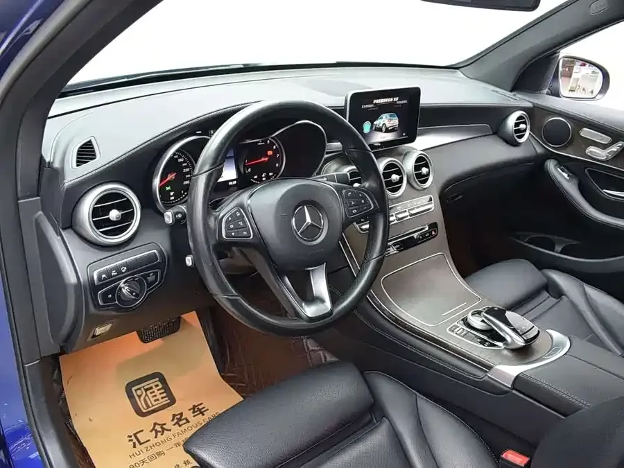 Mercedes Benz GLC