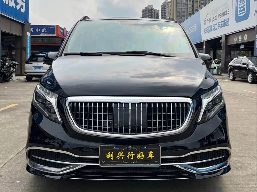 Mercedes Benz Class V