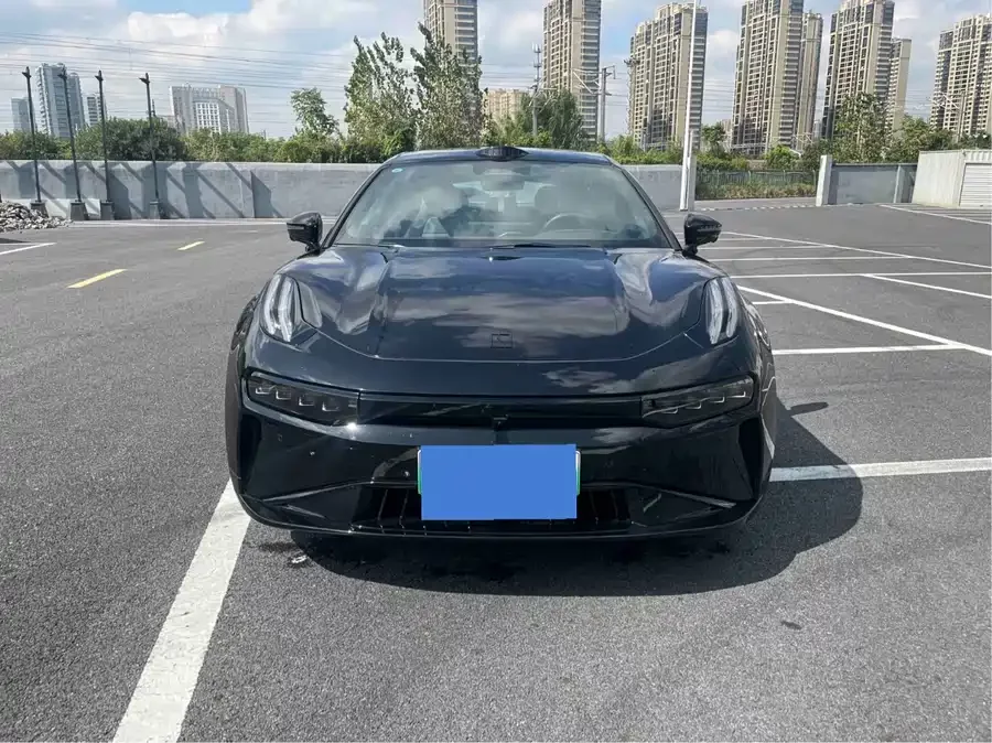 Zeekr 001