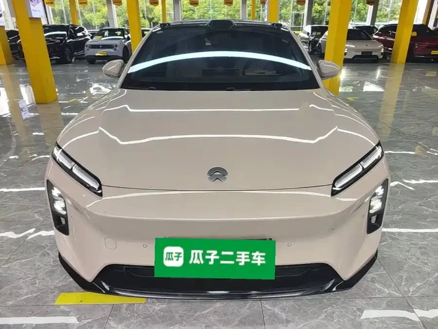 NIO ET5T