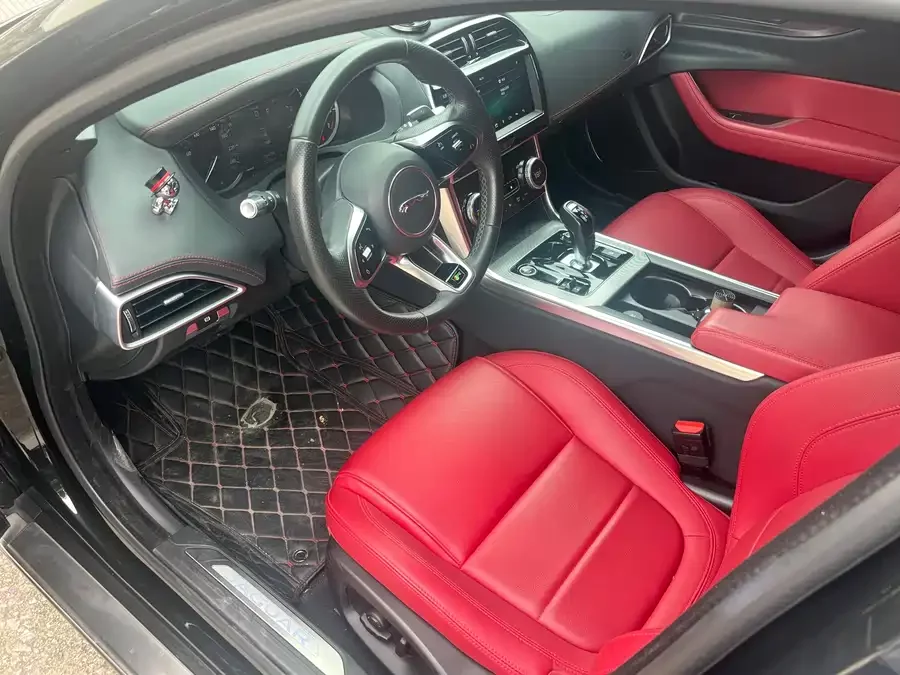 Jaguar XEL