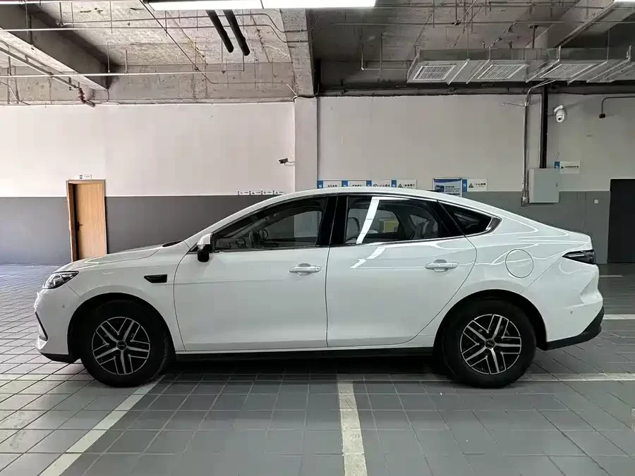 BYD seal 05 DM-i