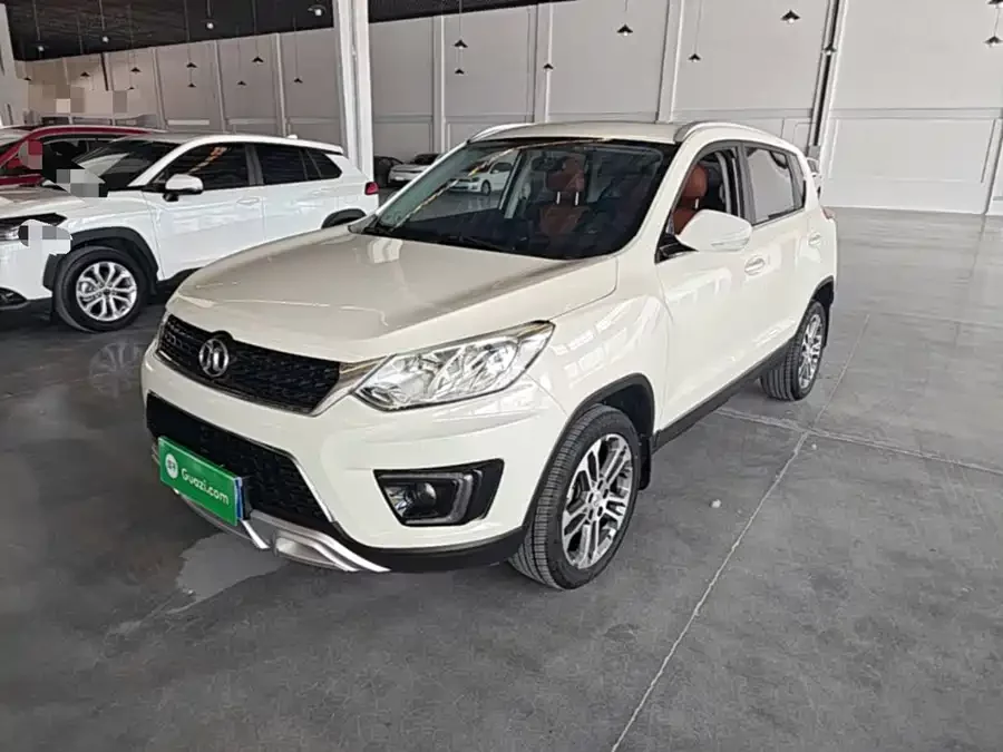 BAIC Saab X35