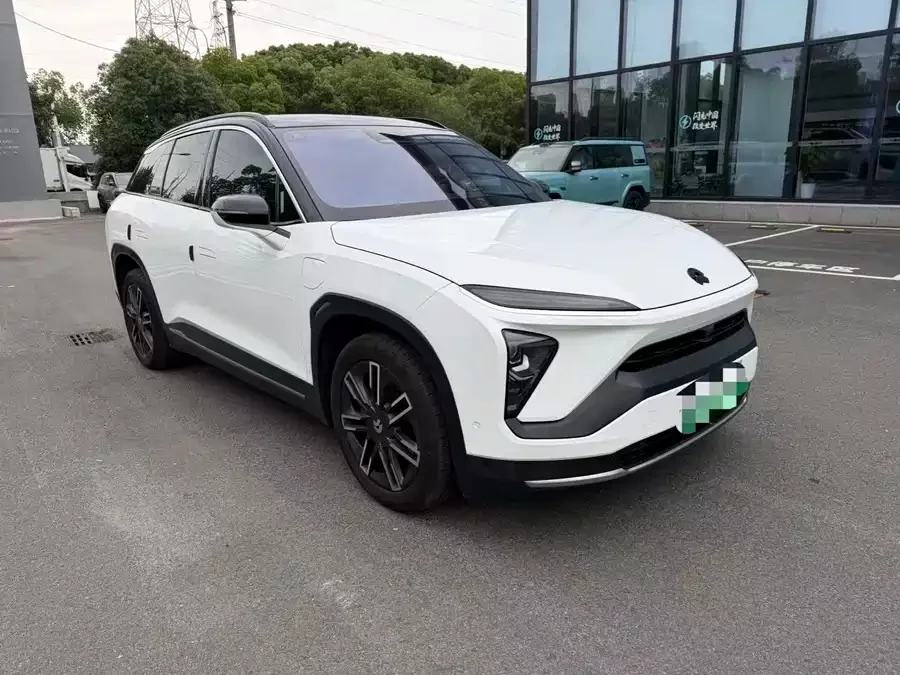 NIO ES6