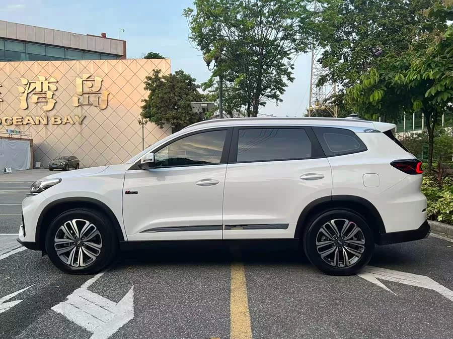 Chery Tiggo 8