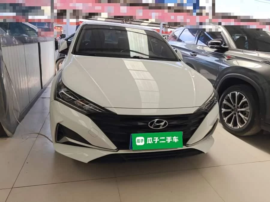 Hyundai Elantra / Celesta