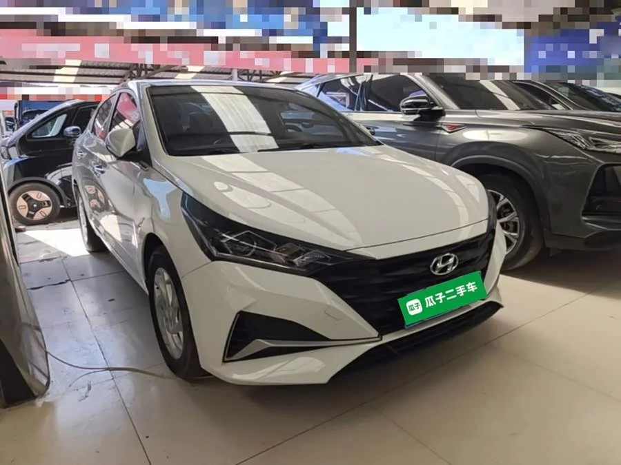 Hyundai Elantra / Celesta