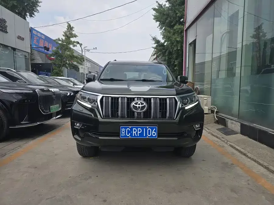 Toyota Prado