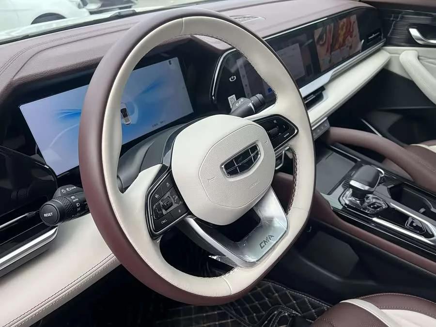 Geely Xingyue L