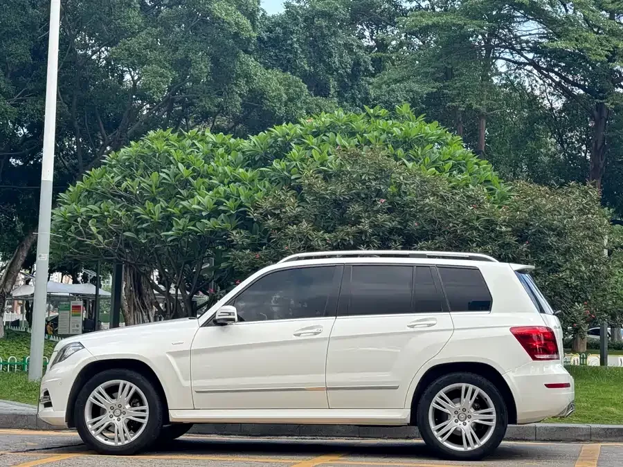 Mercedes Benz GLK-Class