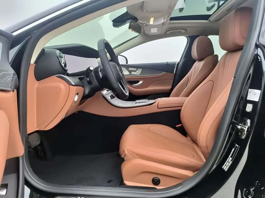 Mercedes Benz CLS