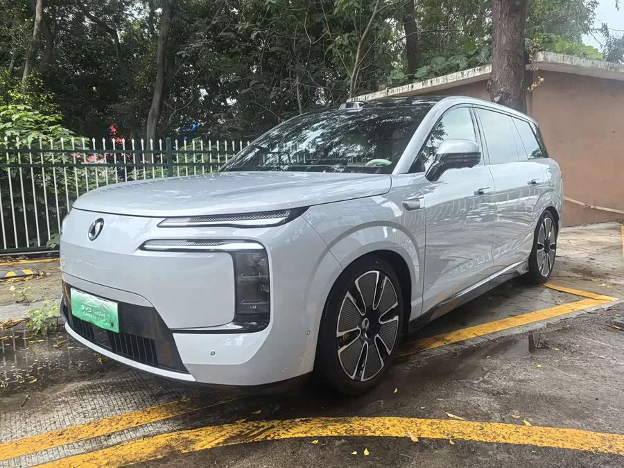 BYD N8L