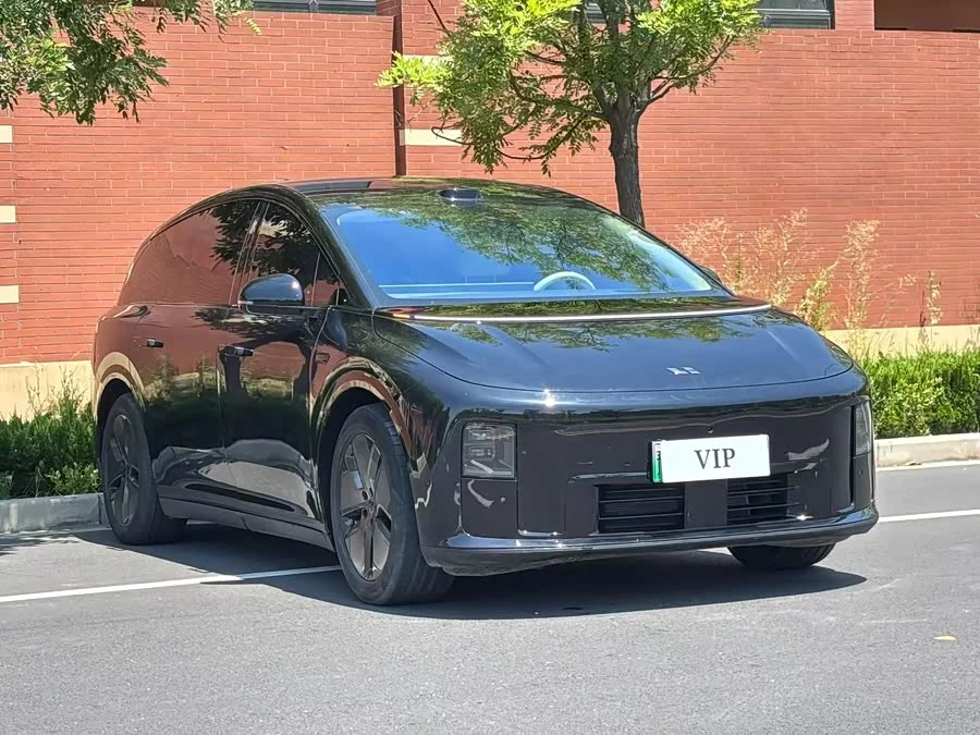 Li Ideal i8