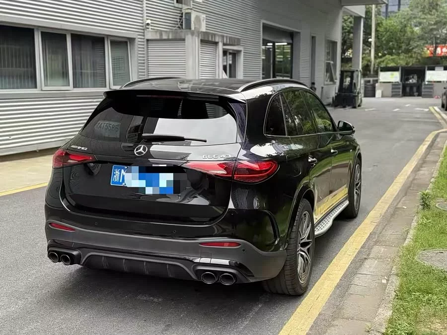 Mercedes Benz GLC AMG