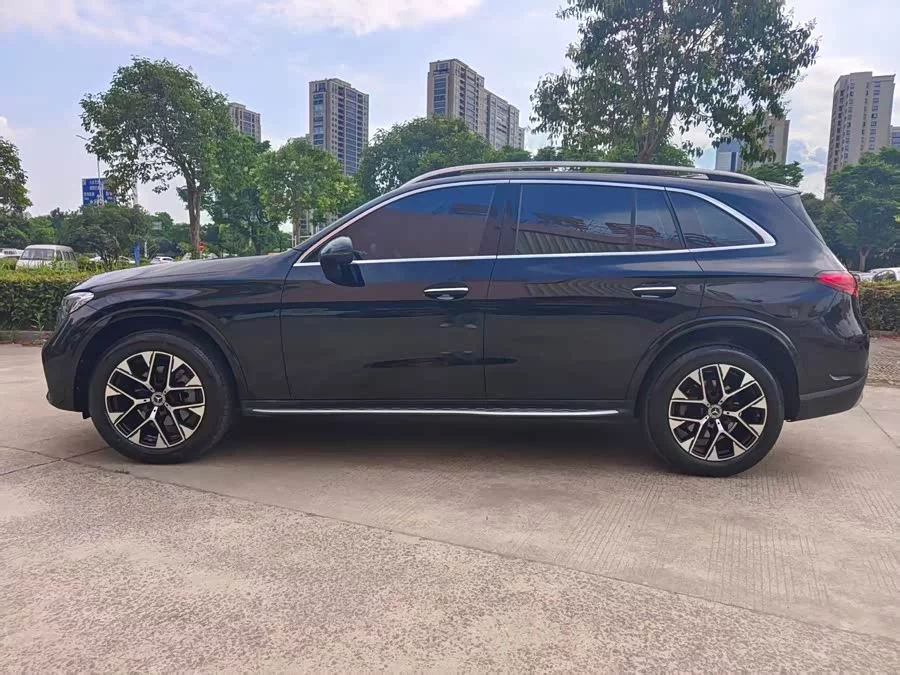 Mercedes Benz GLC