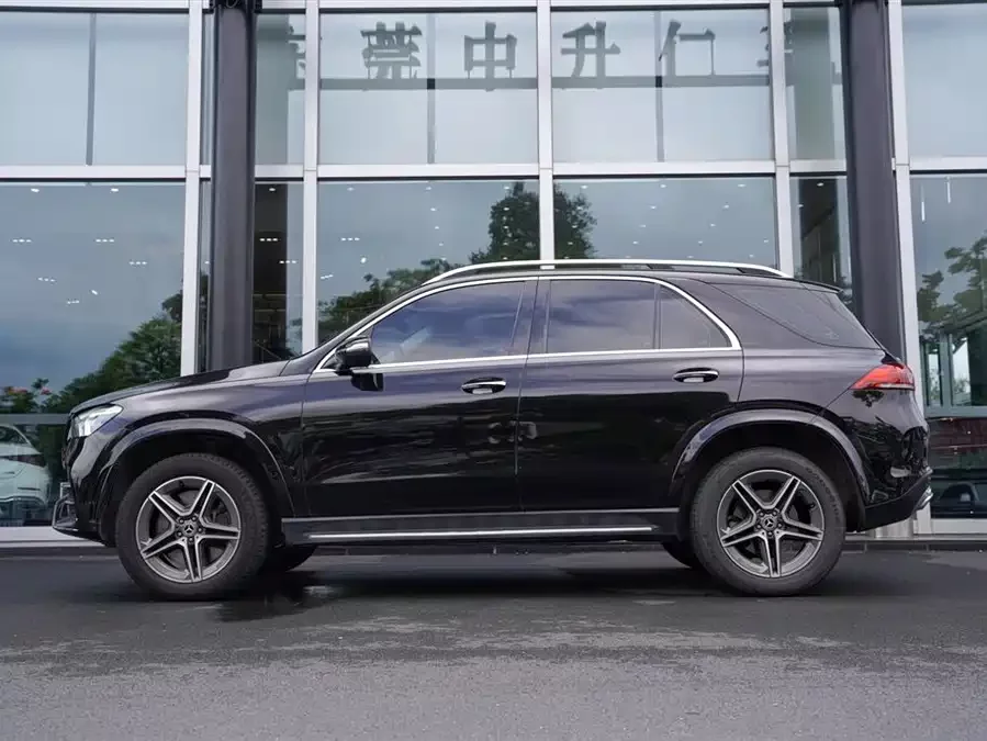 Mercedes Benz GLE (Imported)