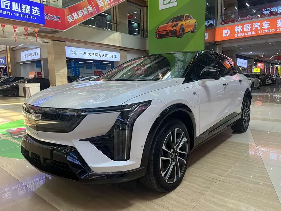 Cadillac IQ
