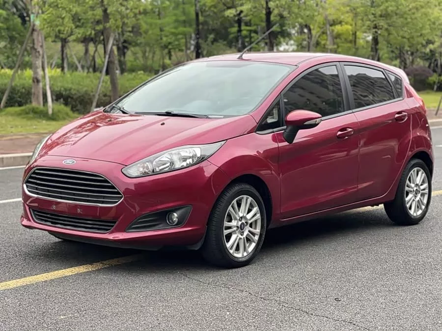 Ford Carnival