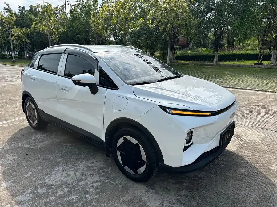 Geely E firefly